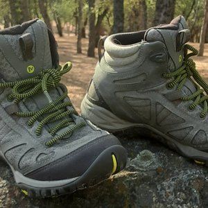 Merrell 'Fast Dry Technology' Women's or Kid's Hiking Boot U.S. Size 5 EU 35